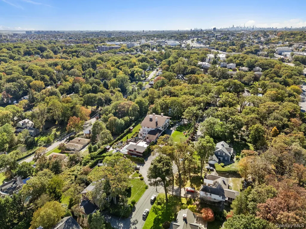 87 Rockledge Road Bronxville NY 10708