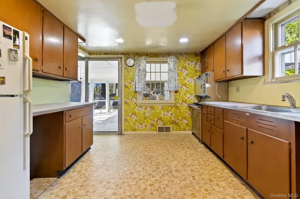 87 Rockledge Road Bronxville NY 10708