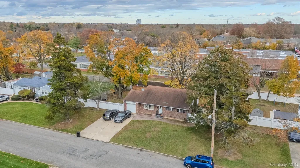 1563 Baldwin Boulevard Bay Shore NY 11706
