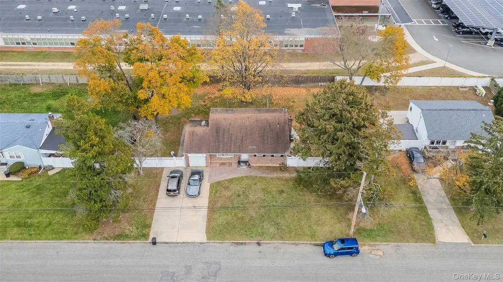 1563 Baldwin Boulevard Bay Shore NY 11706