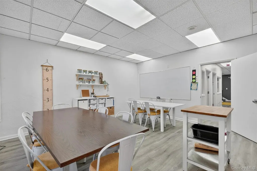 527 Route 22 Pawling NY 12564