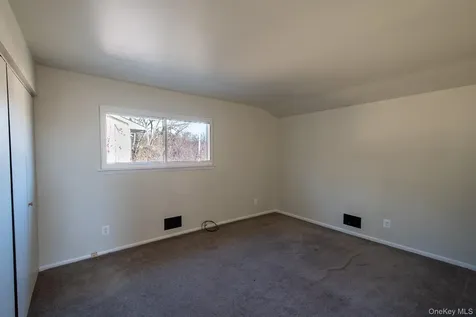 83 Edgepark Road White Plains NY 10603