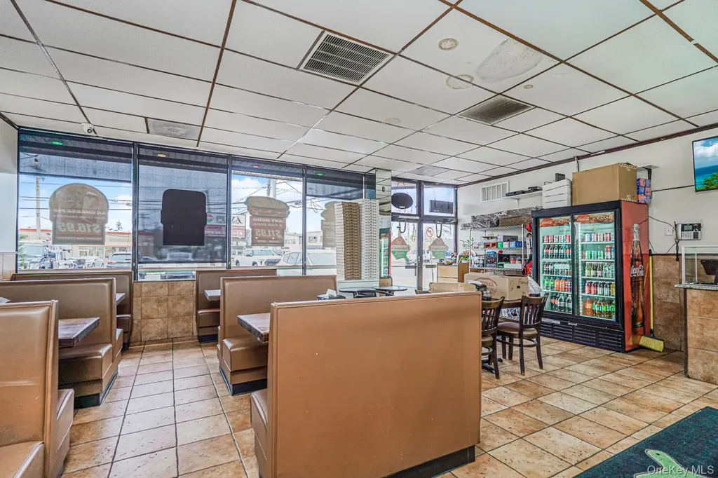 365 Atlantic Avenue Freeport NY 11520