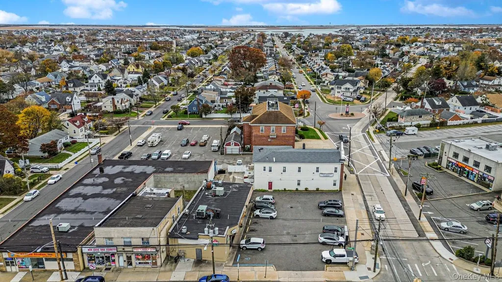 365 Atlantic Avenue Freeport NY 11520