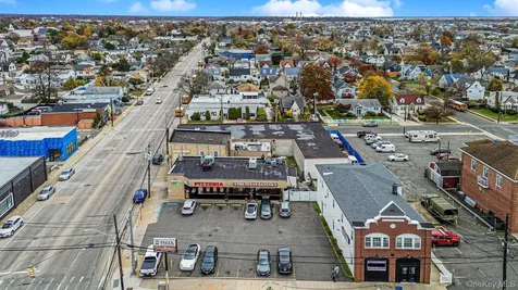 365 Atlantic Avenue Freeport NY 11520