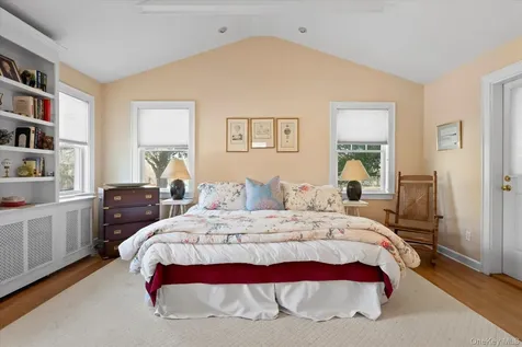 11 Shinnecock Road Quogue NY 11959