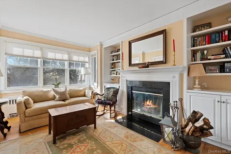 11 Shinnecock Road Quogue NY 11959