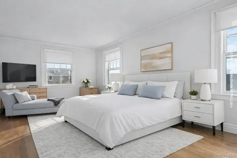 11 Shinnecock Road Quogue NY 11959