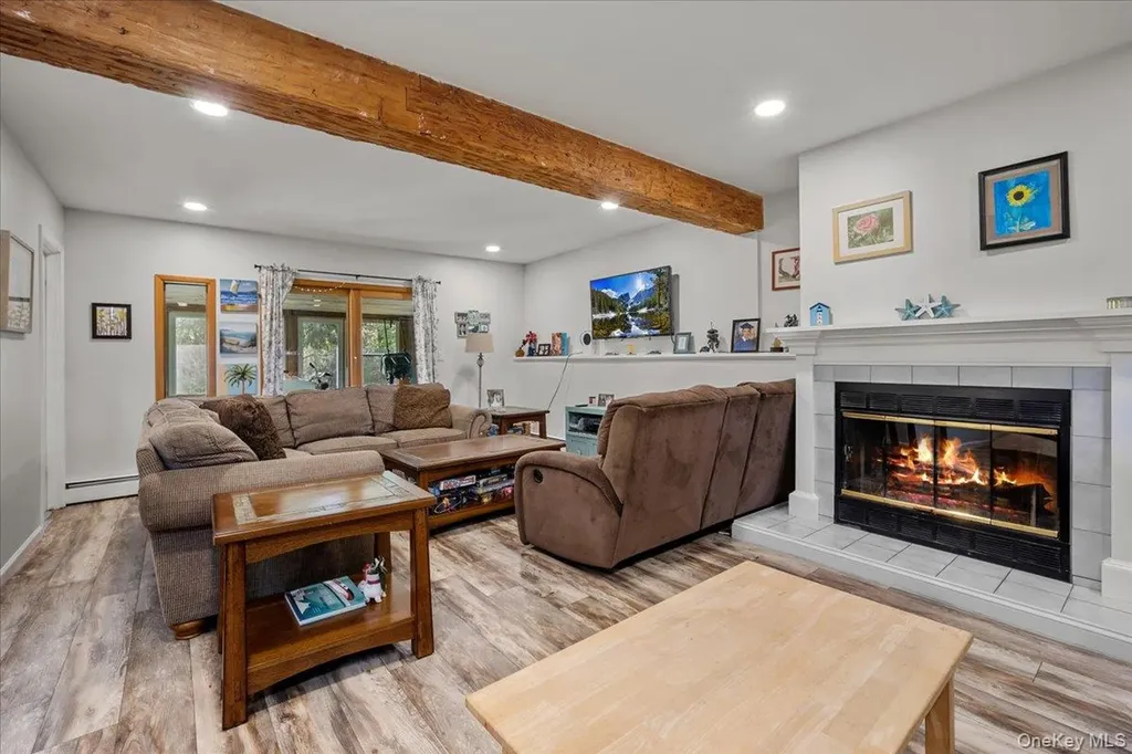 10 Richard Road Mahopac NY 10541