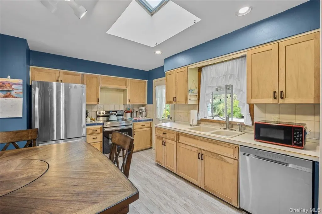10 Richard Road Mahopac NY 10541