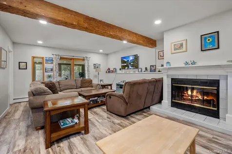 10 Richard Road Mahopac NY 10541