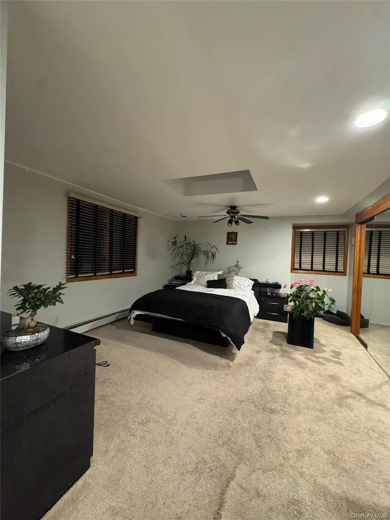 254 Thompson Avenue Oceanside NY 11572