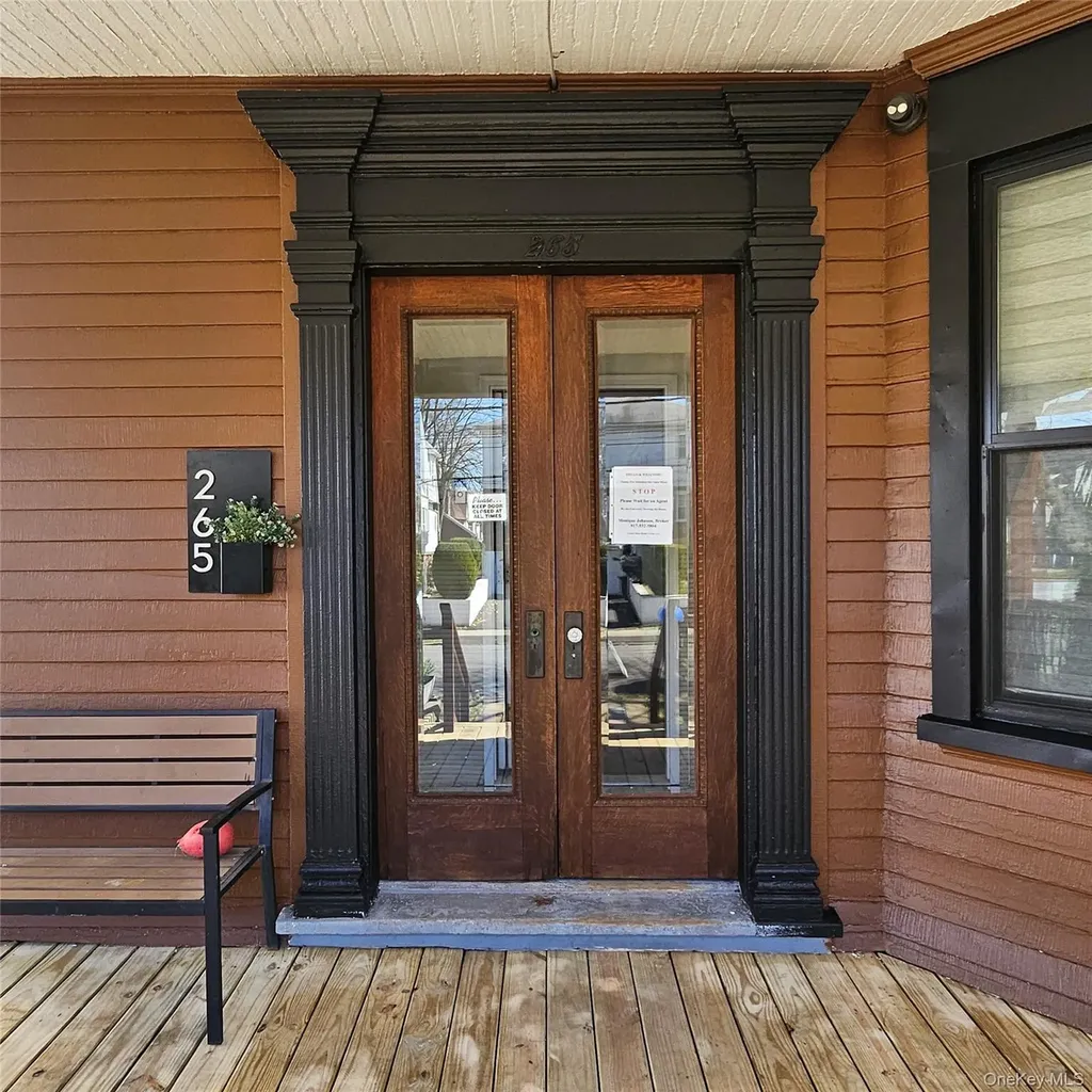 265 Summit Avenue Fleetwood NY 10552