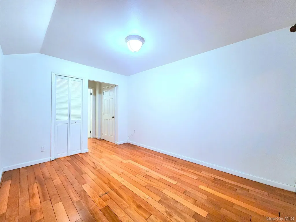 14018 33rd Avenue Flushing NY 11354