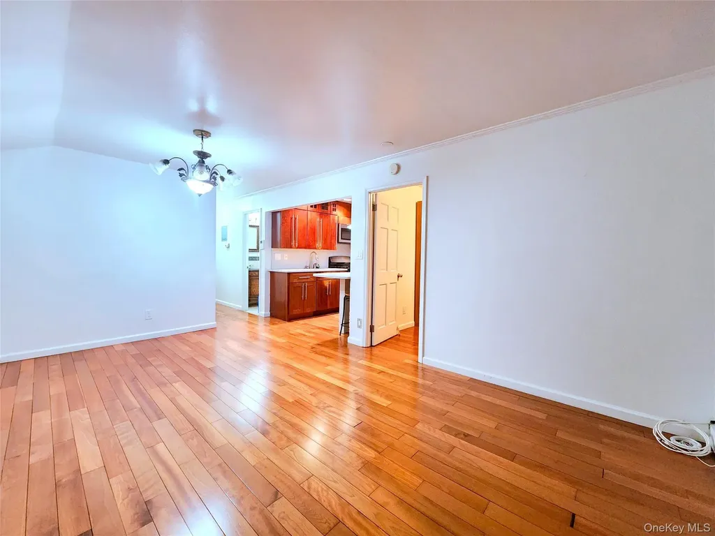 14018 33rd Avenue Flushing NY 11354