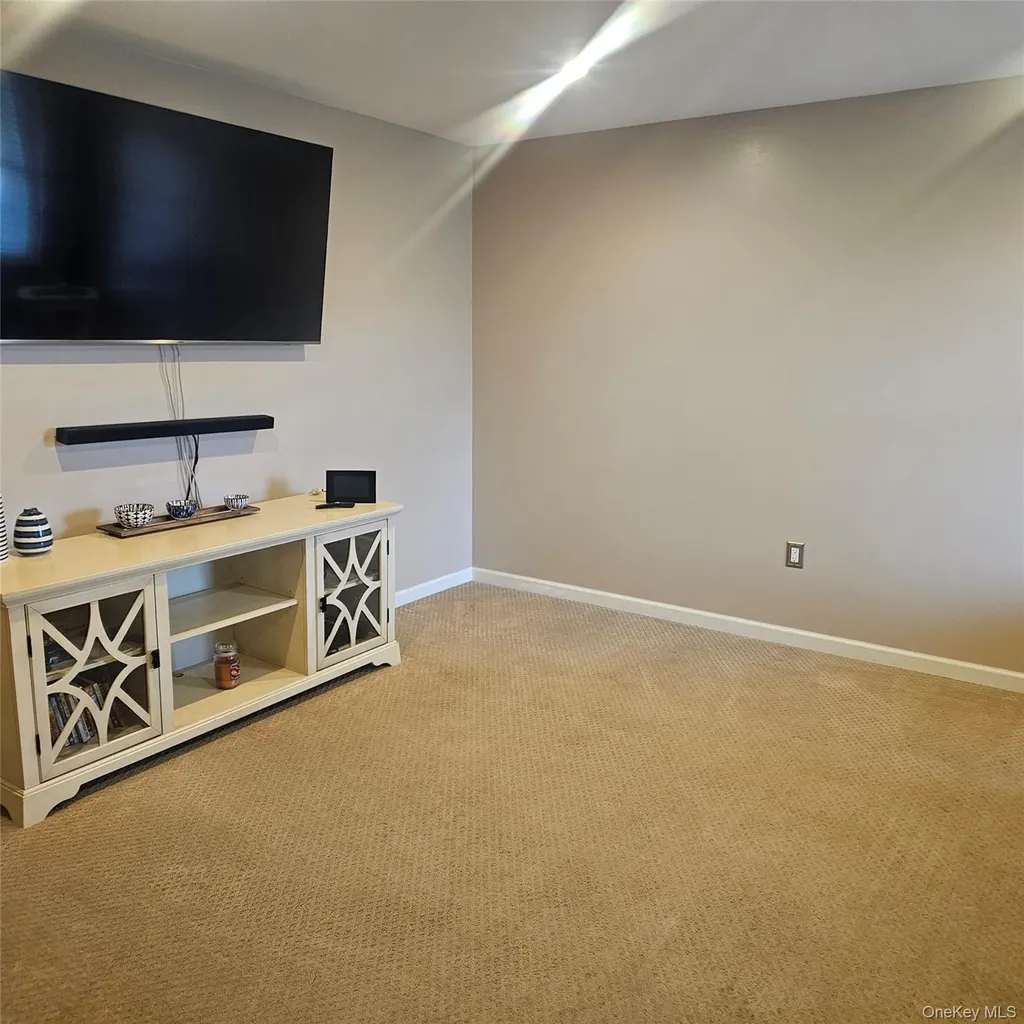 235 Maples Road Middletown NY 10940