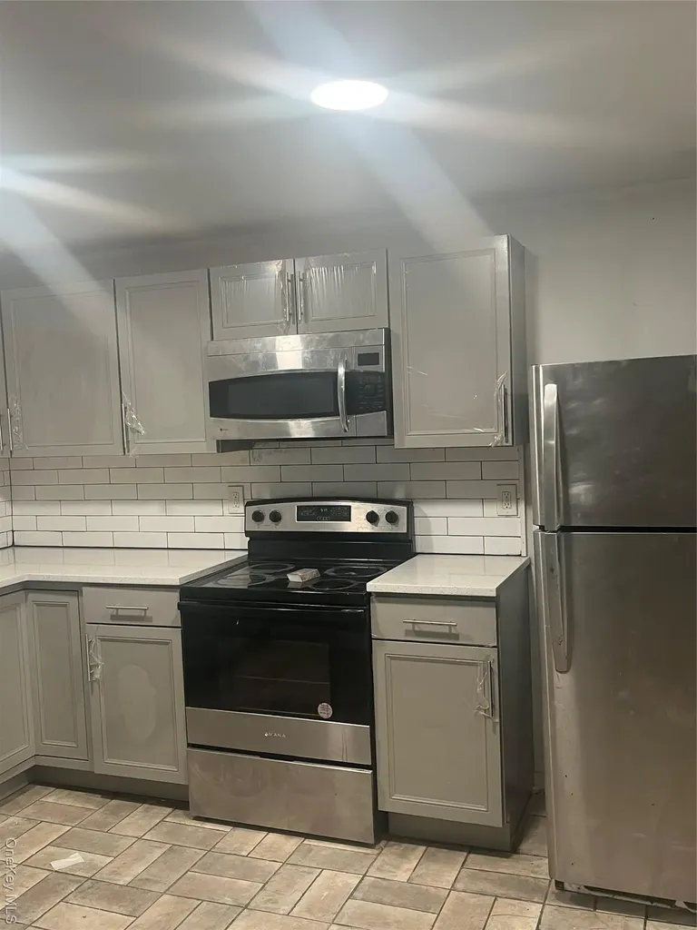 637 Veterans Highway Smithtown NY 11787