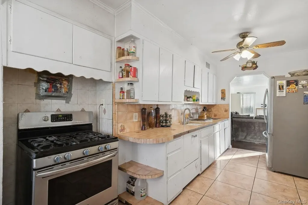 45 Ella Street Valley Stream NY 11580