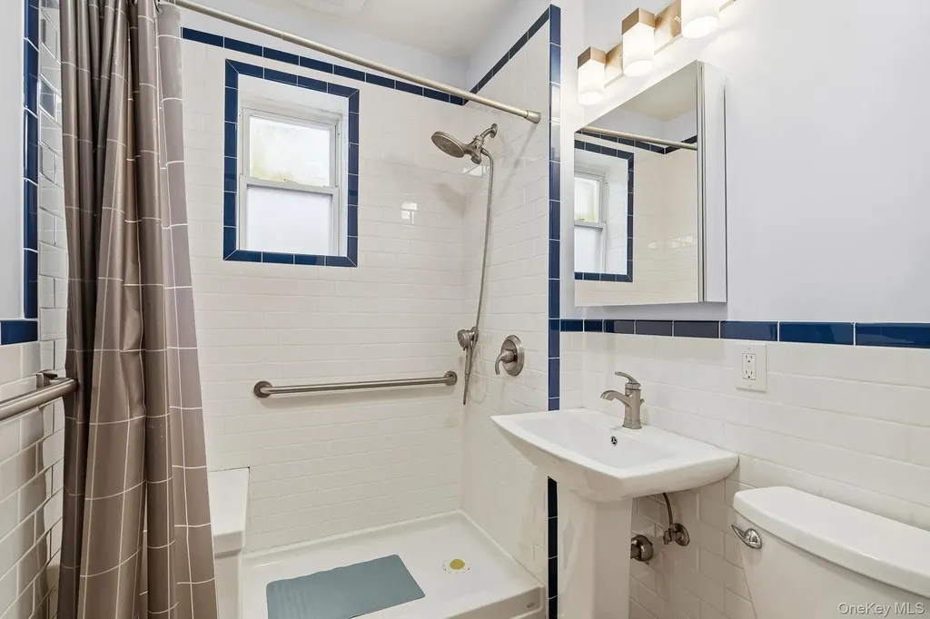2335 Young Avenue Bronx NY 10469