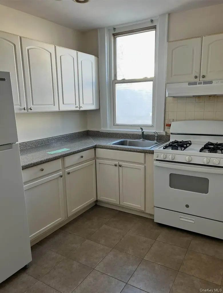 741 Clocks Boulevard Massapequa NY 11758