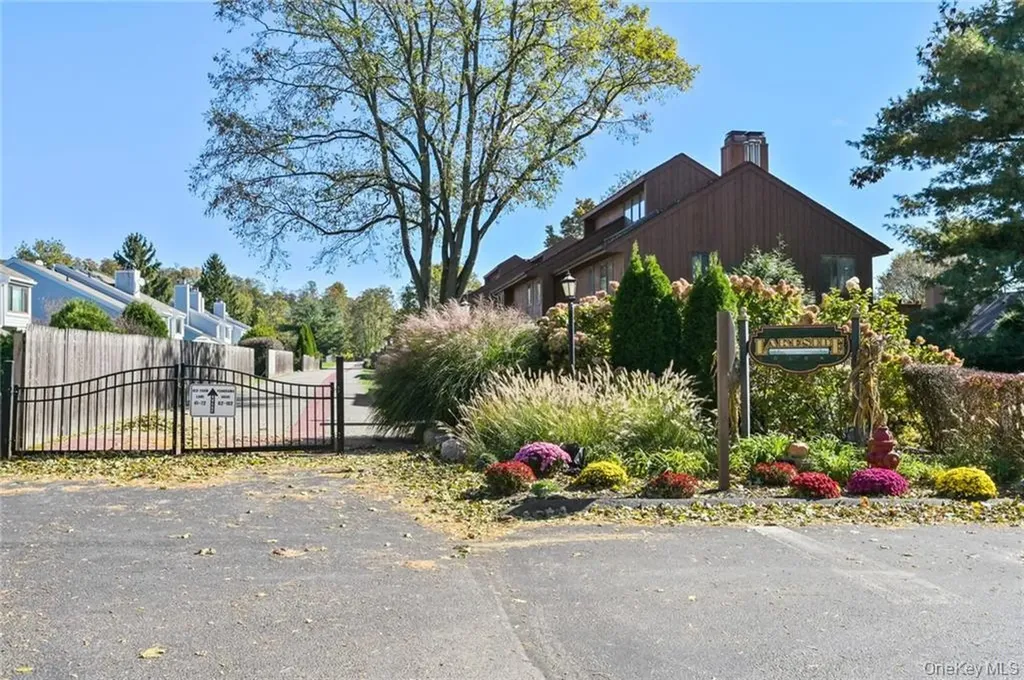 422 Panorama Drive Mohegan Lake NY 10547