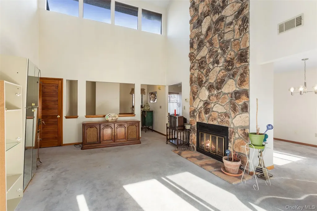 422 Panorama Drive Mohegan Lake NY 10547