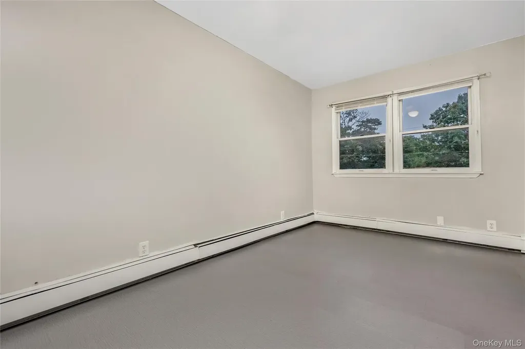 204 Bayside Avenue Oceanside NY 11572