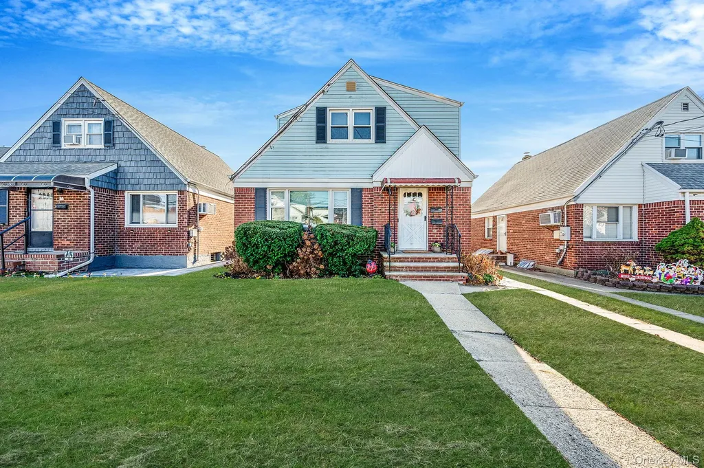 34 Meyer Avenue Valley Stream NY 11580