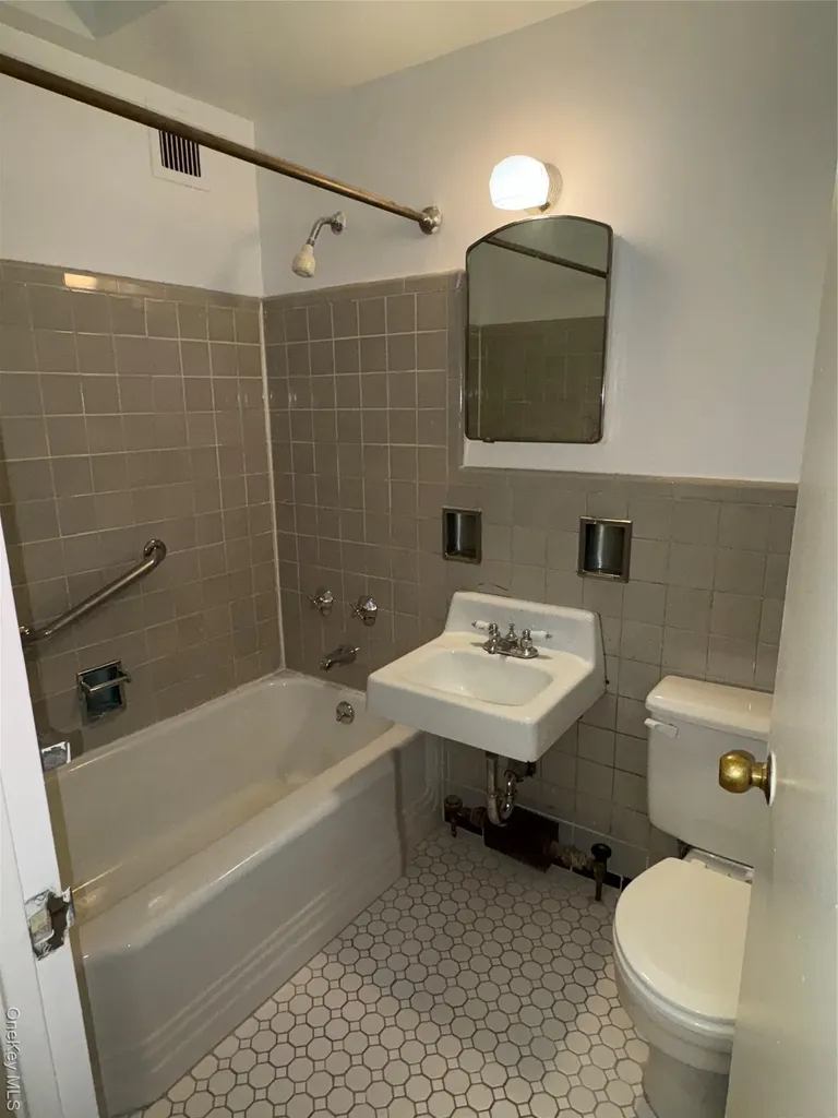 270 Jay Street Brooklyn NY 11201