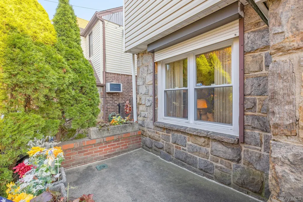 88-30 Cooper Avenue Glendale NY 11385