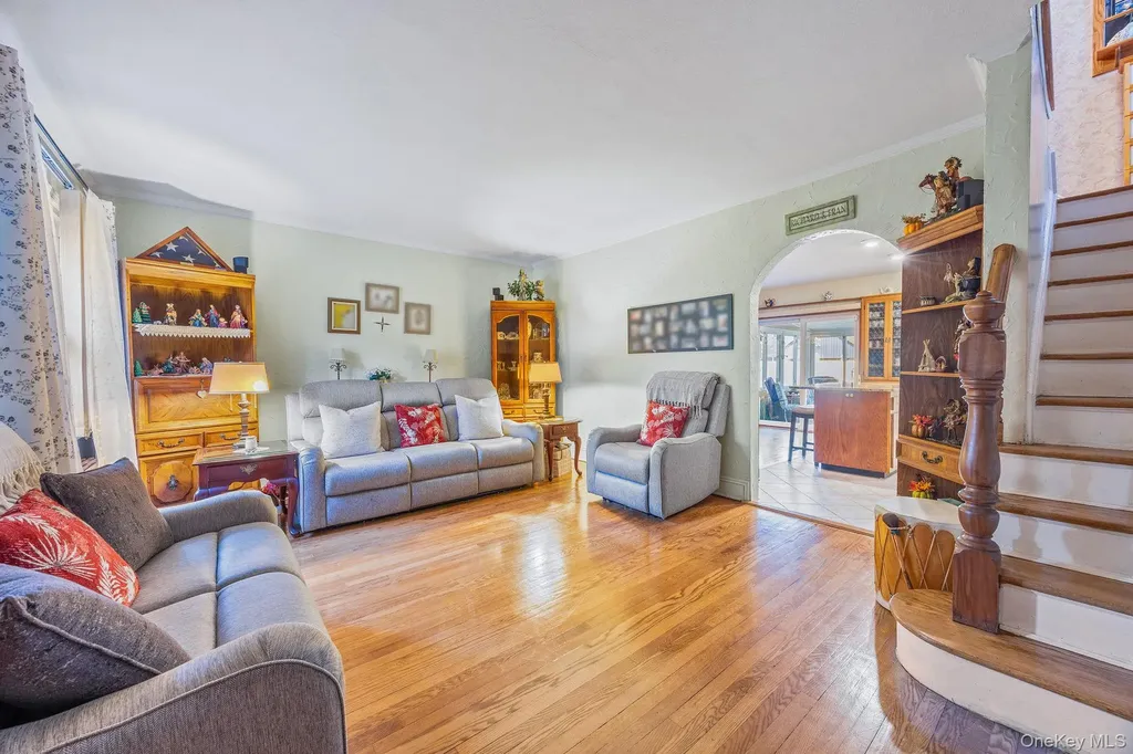 88-30 Cooper Avenue Glendale NY 11385