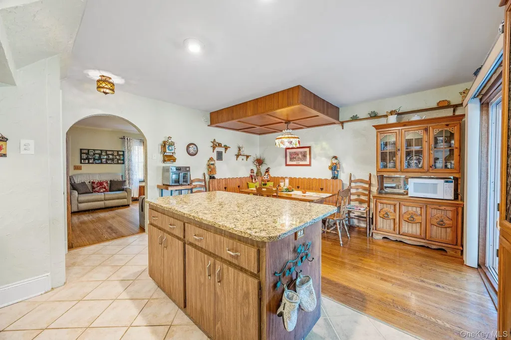 88-30 Cooper Avenue Glendale NY 11385