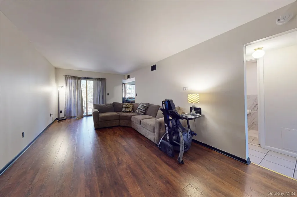 26 Cooper Road Poughkeepsie NY 12603