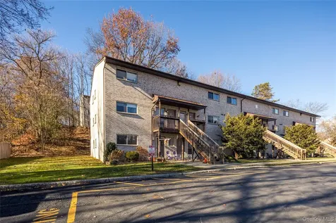 26 Cooper Road Poughkeepsie NY 12603
