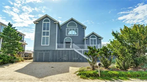 939 Dune Road Westhampton Dunes NY 11978