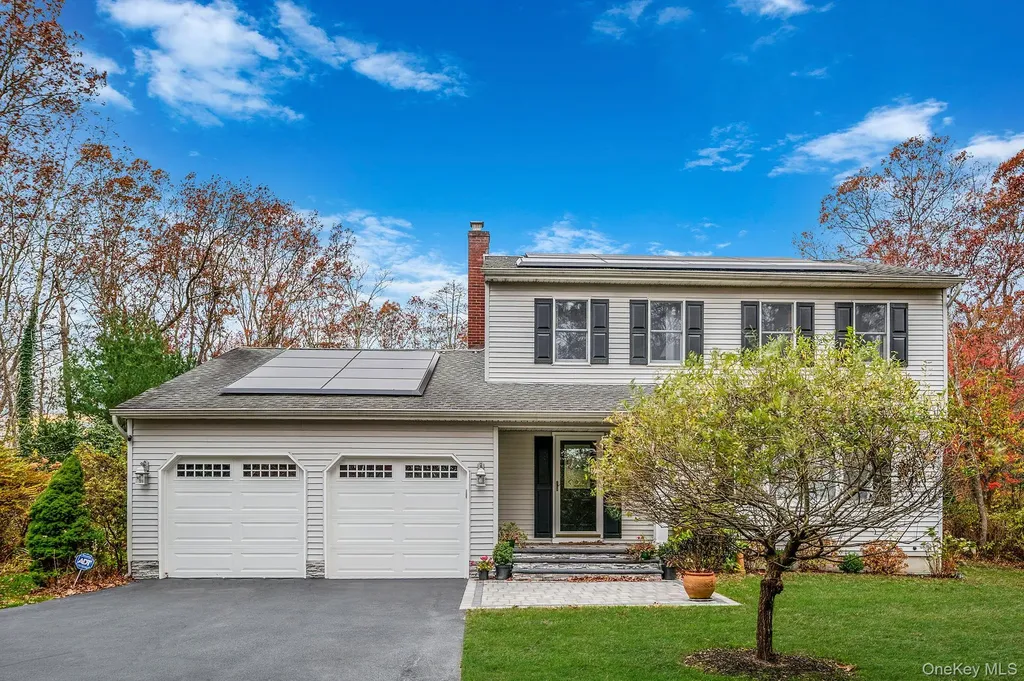202 Gerard Road Yaphank NY 11980
