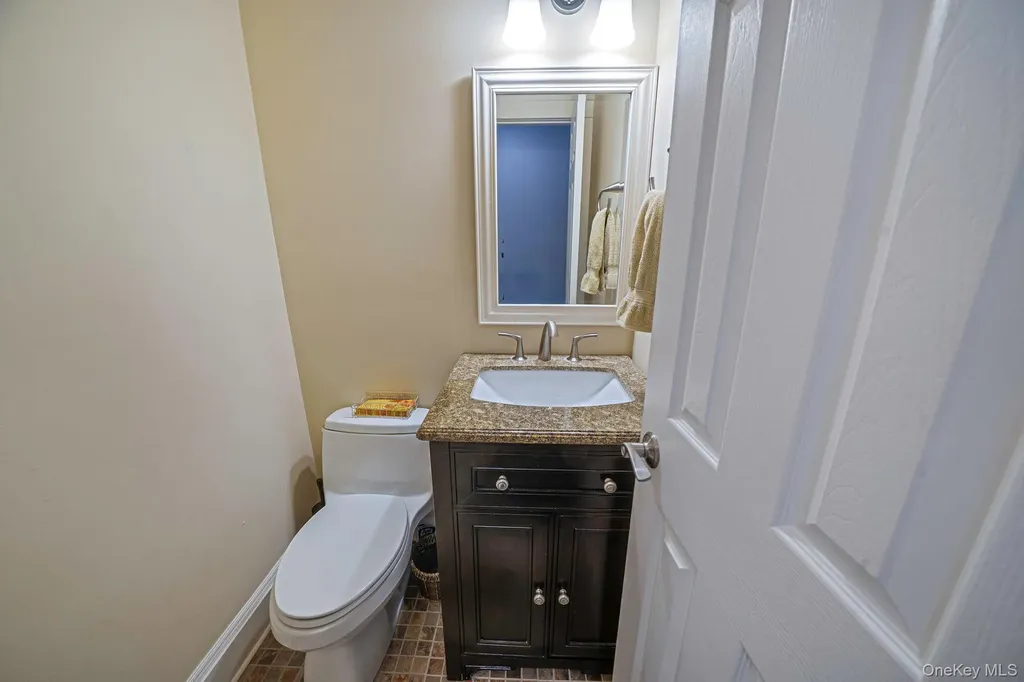 202 Gerard Road Yaphank NY 11980