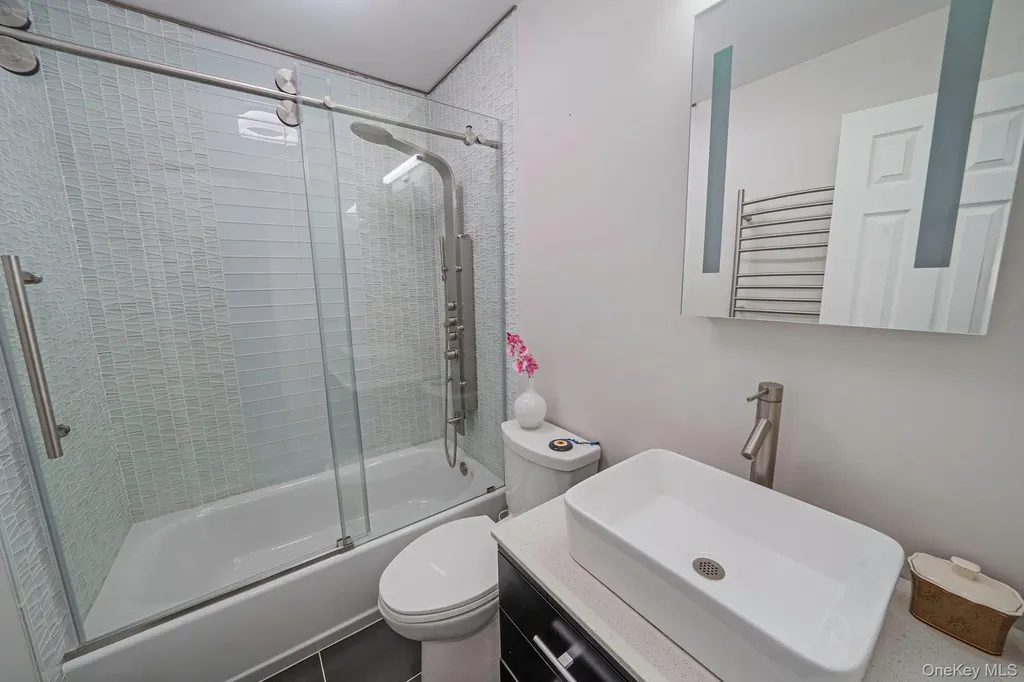 202 Gerard Road Yaphank NY 11980