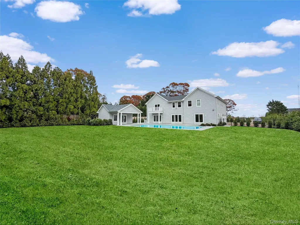 259 Majors Path Southampton NY 11968