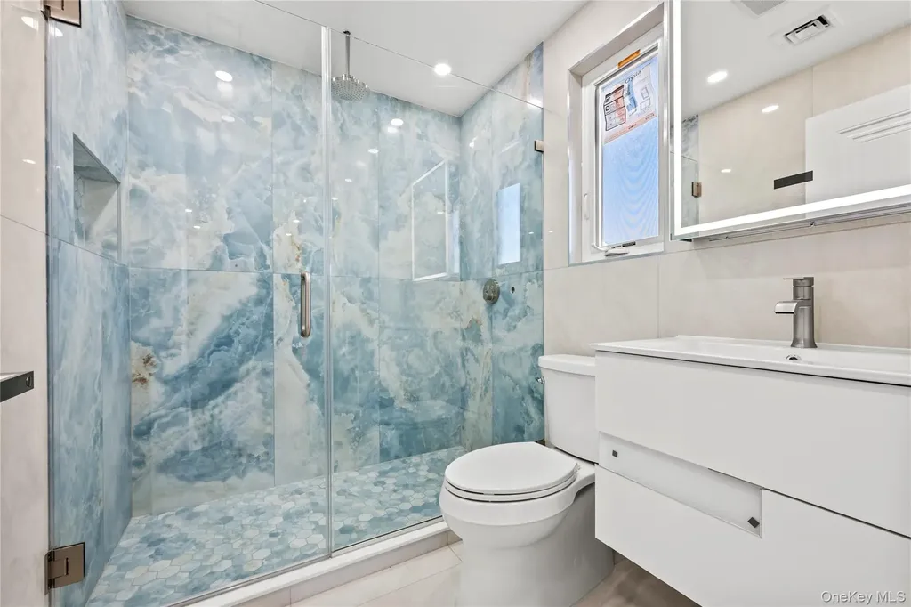 7662 174th Street Fresh Meadows NY 11366