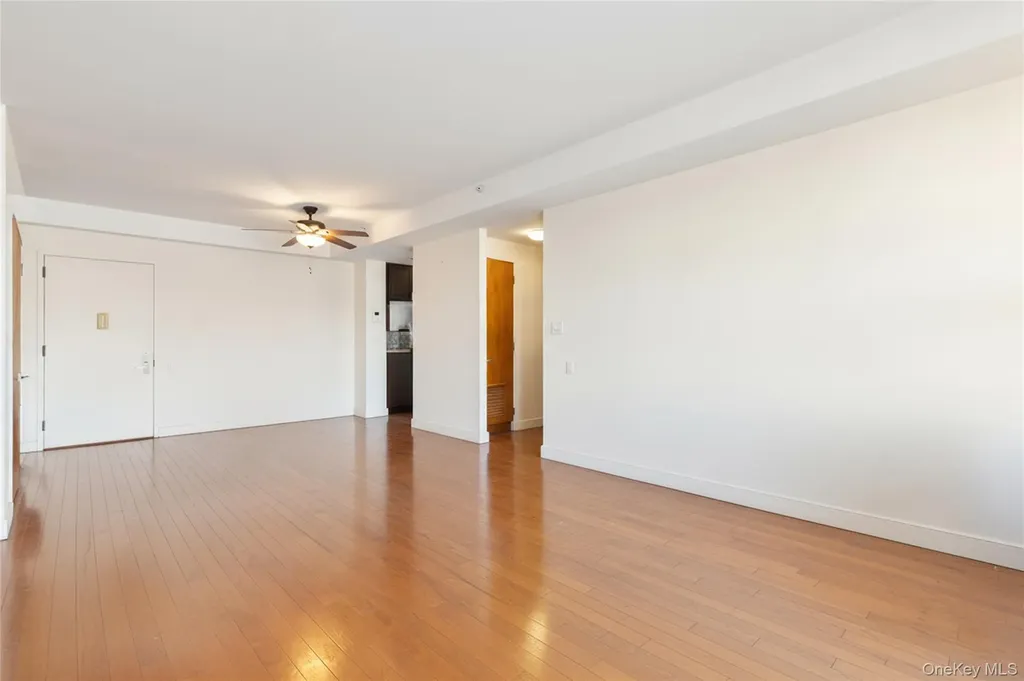 151 Beach 96 Far Rockaway NY 11693