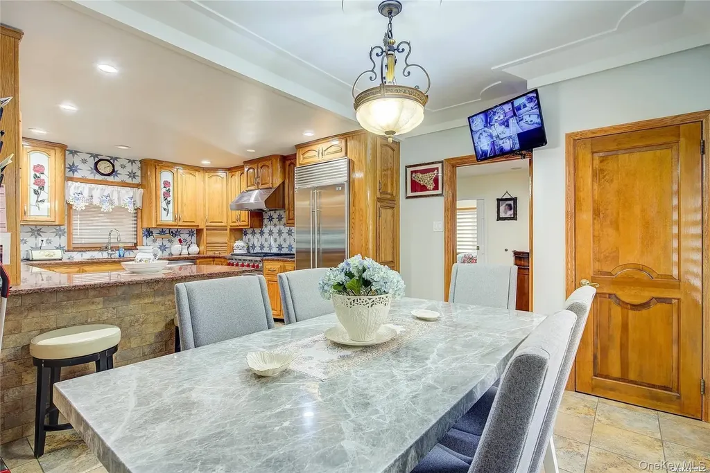 43-33 163rd Street Flushing NY 11358