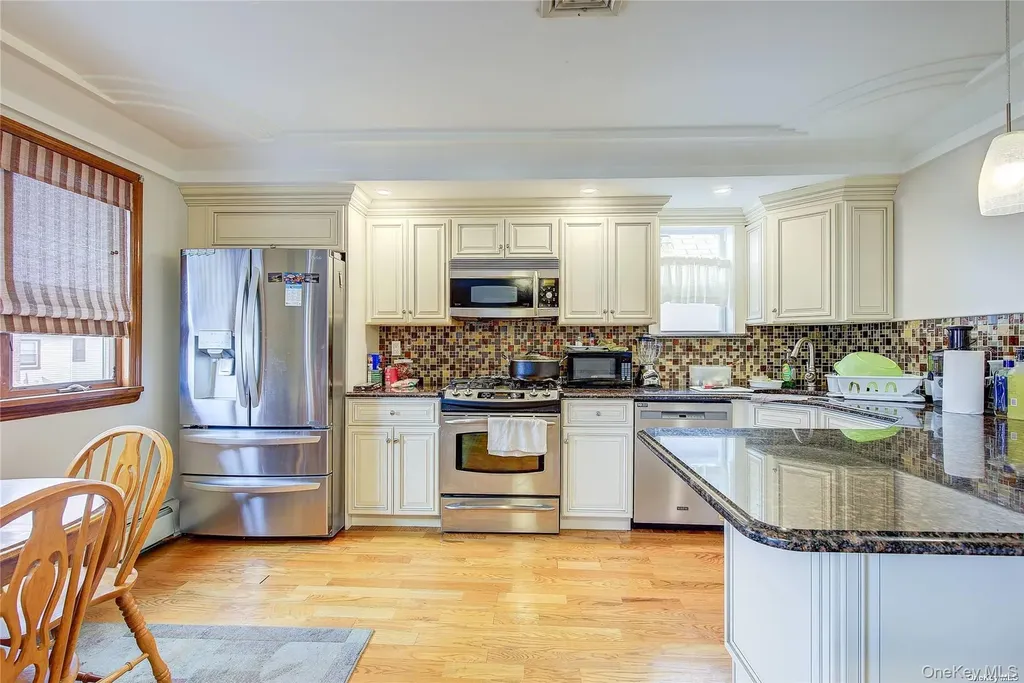 43-33 163rd Street Flushing NY 11358