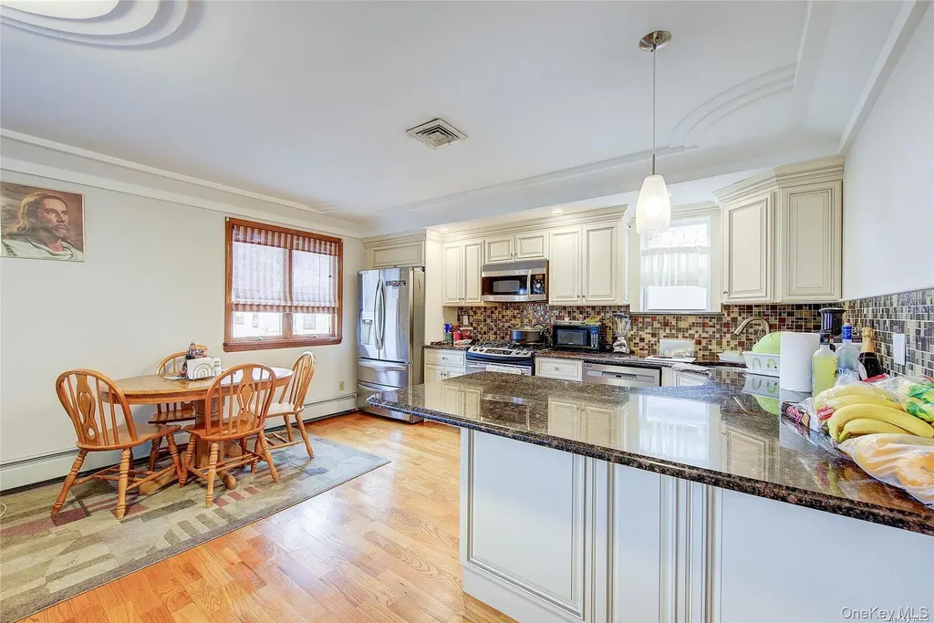 43-33 163rd Street Flushing NY 11358