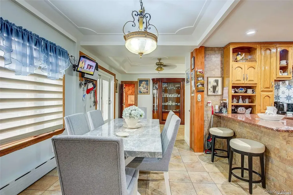 43-33 163rd Street Flushing NY 11358