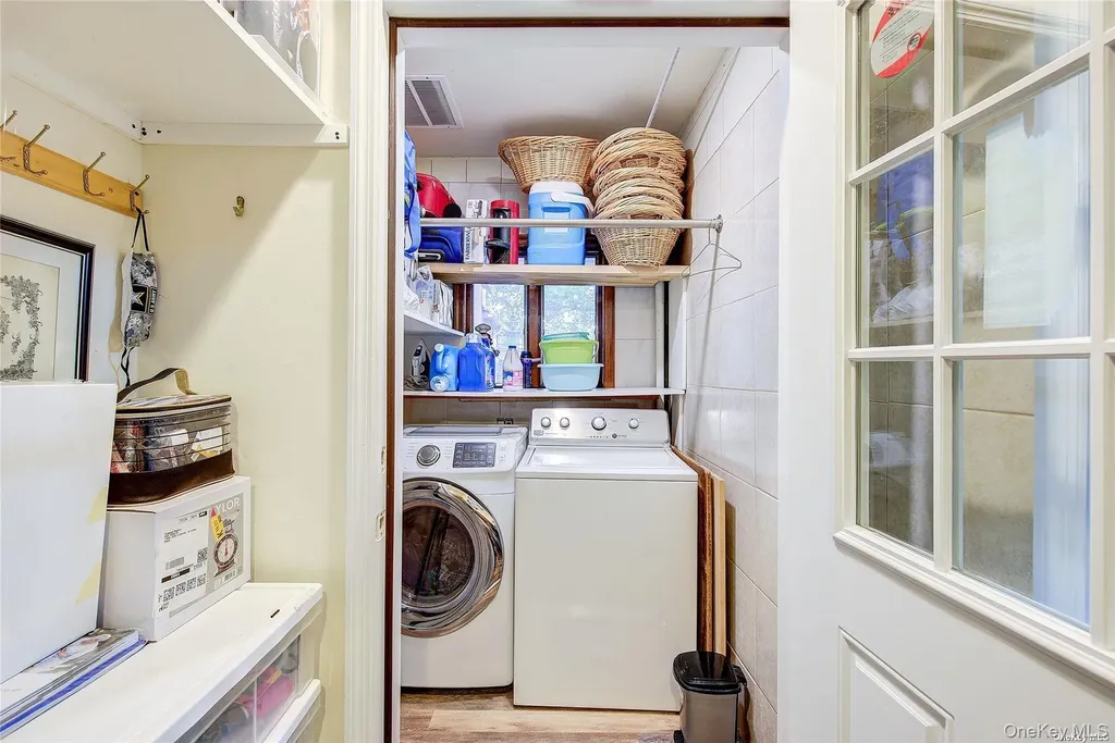 43-33 163rd Street Flushing NY 11358
