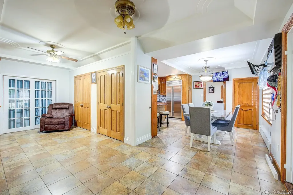 43-33 163rd Street Flushing NY 11358