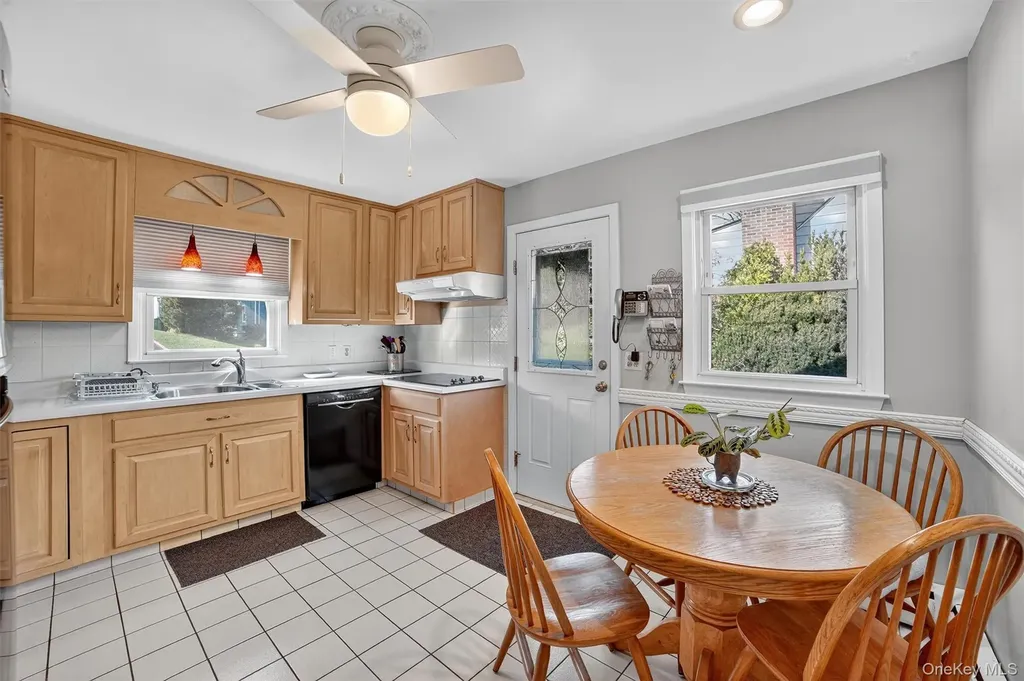 322 Brighton Avenue Hawthorne NY 10532