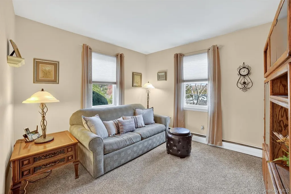 322 Brighton Avenue Hawthorne NY 10532