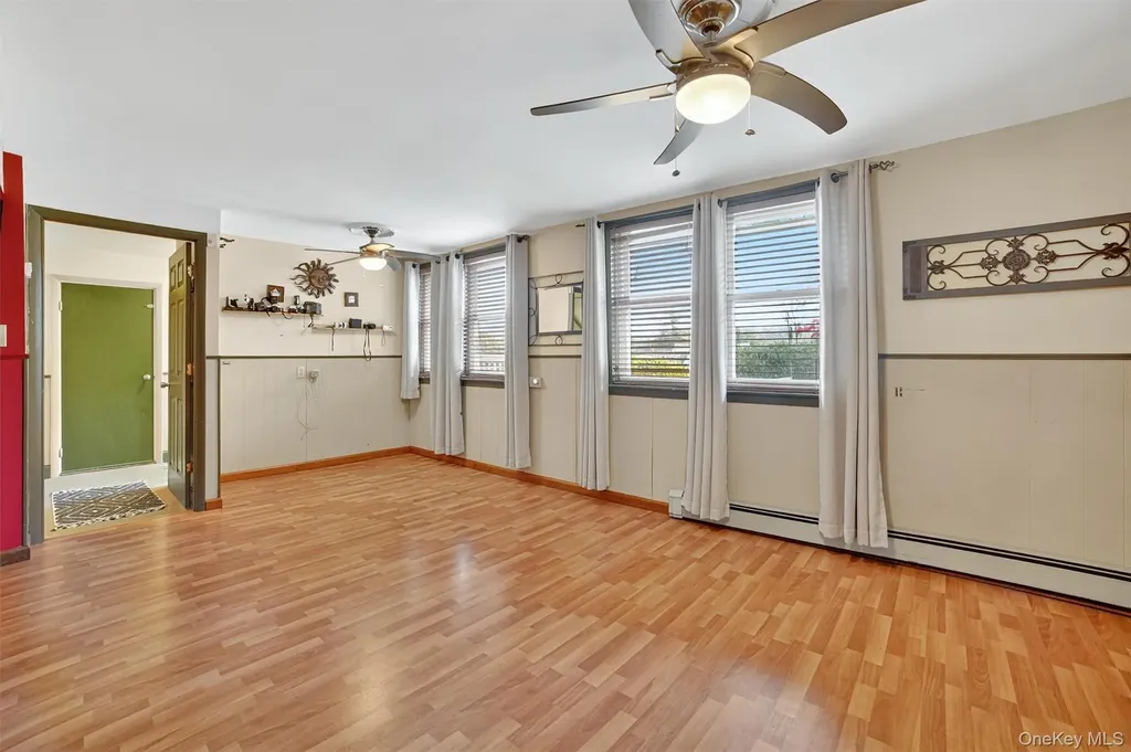 322 Brighton Avenue Hawthorne NY 10532